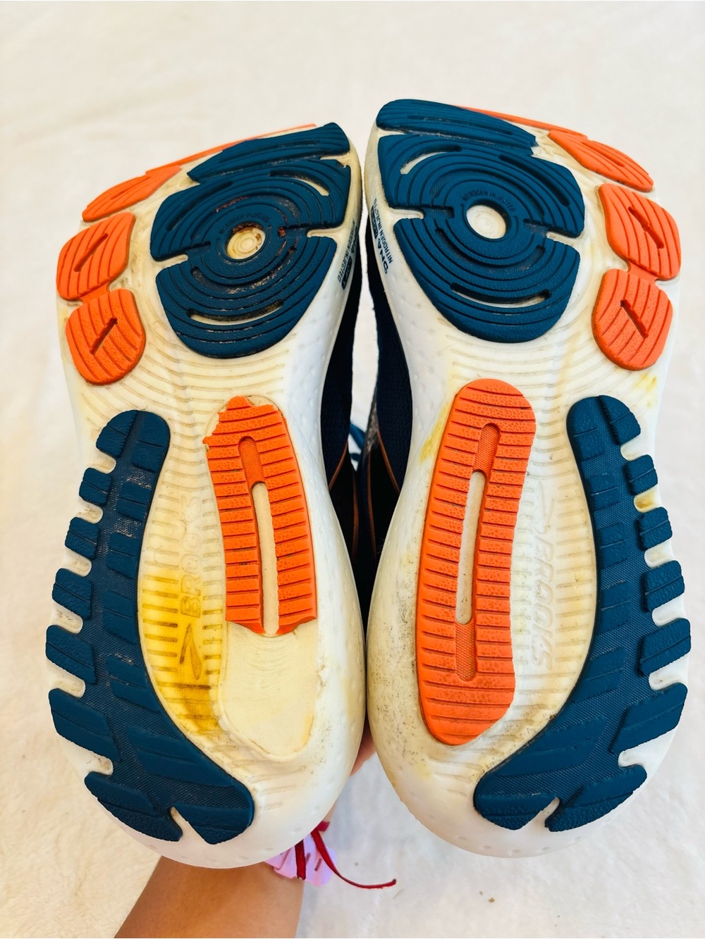 Brooks Glycerin 21 Women’s Shoes - Navy with Orange Trim size 8 - Picture 9 of 12